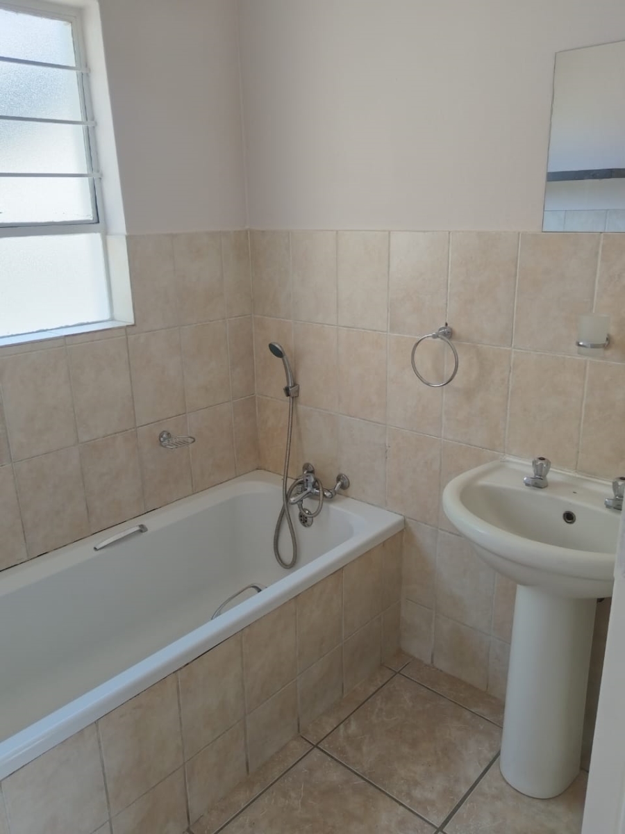 2 Bedroom Property for Sale in Brits North West